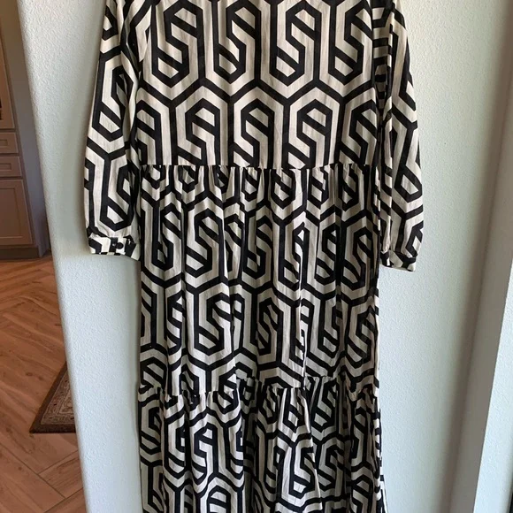 Zara tiered cotton dress M - Picture 5 of 5